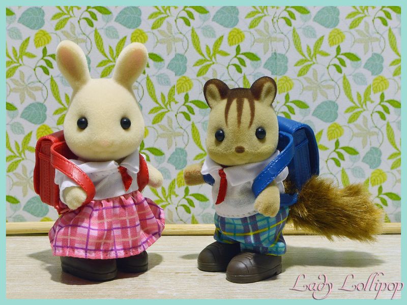 Sylvanian Families School Friends Set with Ralph Walnut and Rebecca Periwinkle 
