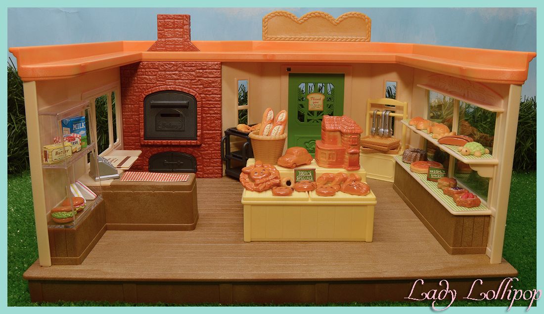 All items included in the Sylvanian Families Brick Oven Bakery