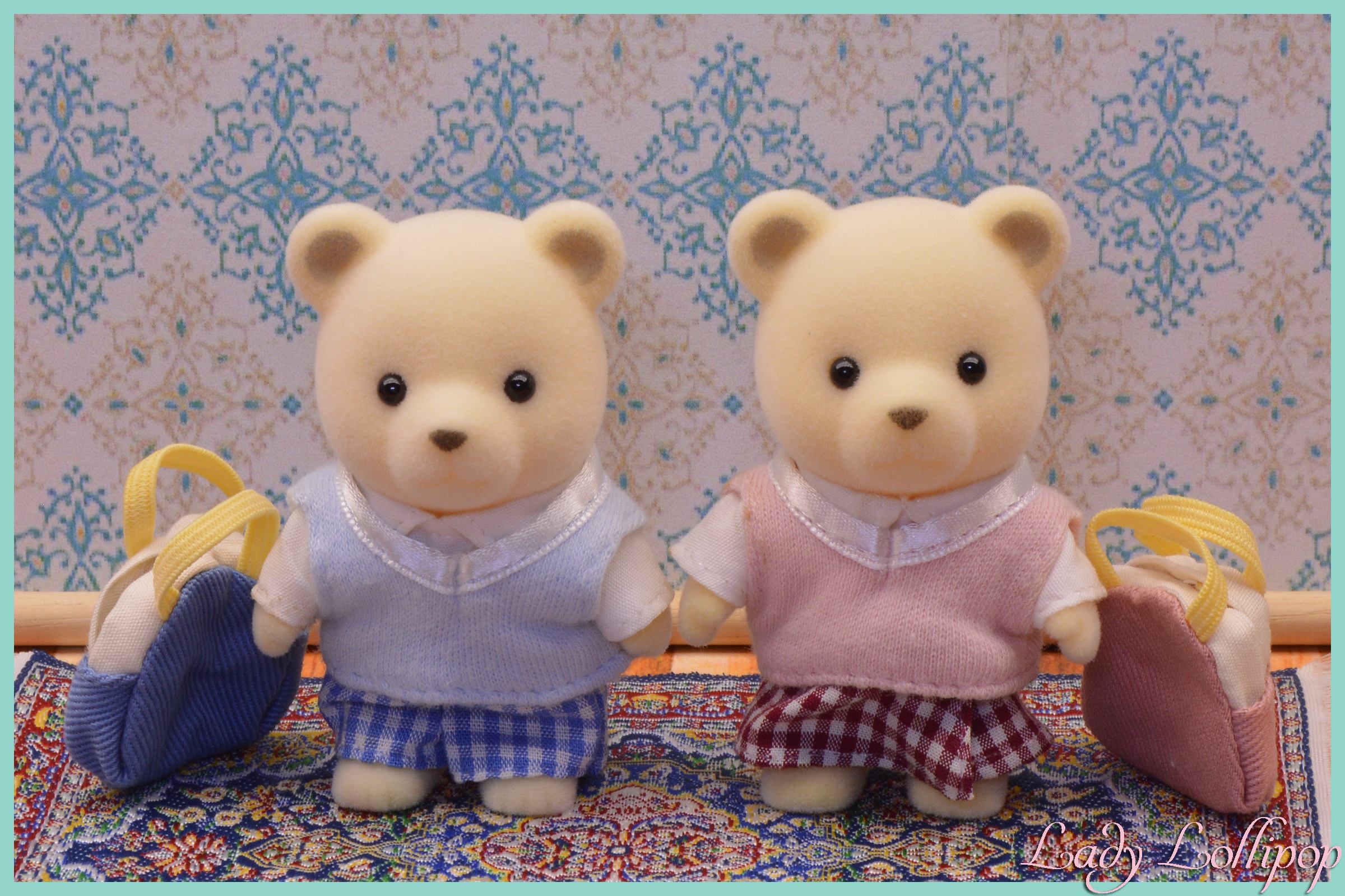 Sylvanian Families Foreign Exchange Student Polar Bear Siblings