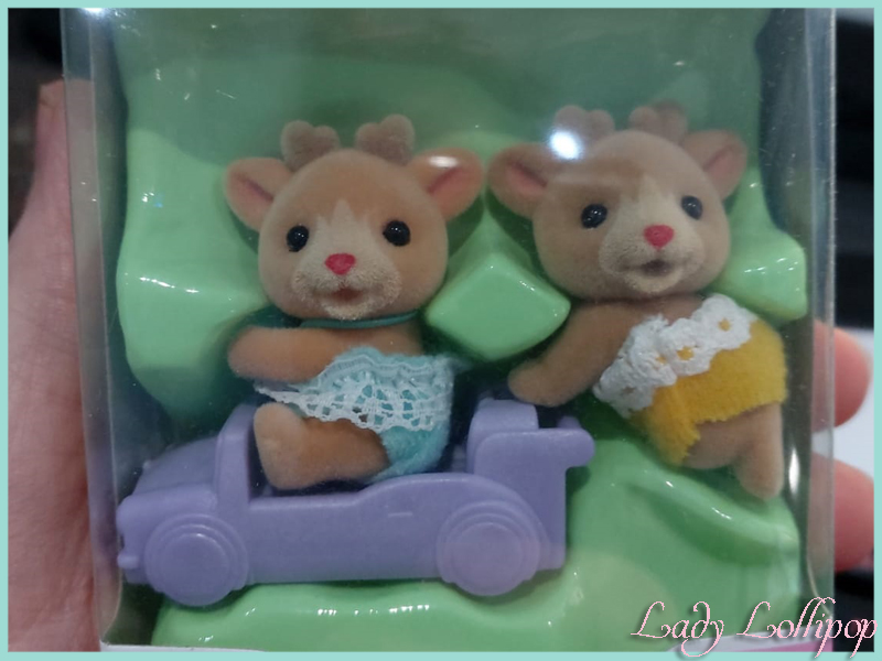 Sylvanian Families Snowdrift Reindeer Twins