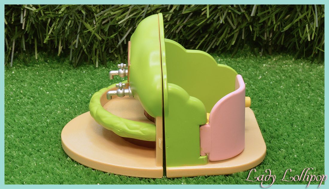 Sylvanian Families Nursery Toilet set side view