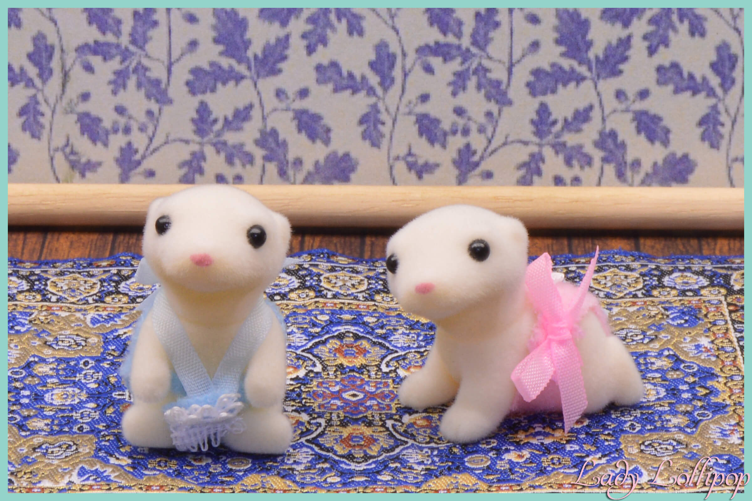 Sylvanian Families Ermine White Otter Twins