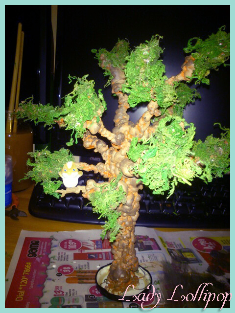 Building the base for my miniature Sylvanian Families diorama tree