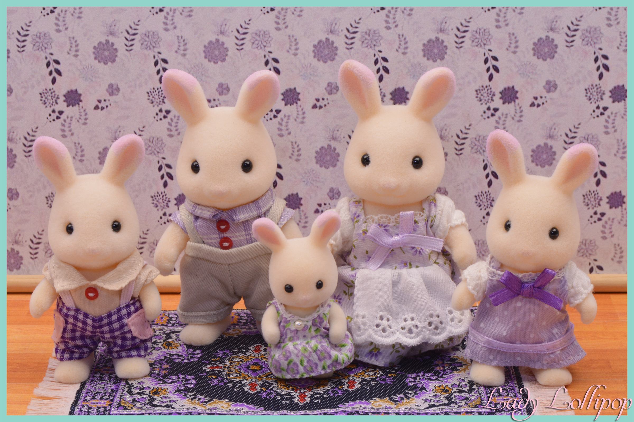 Sylvanian Families Lavender Rabbit Family Original Version
