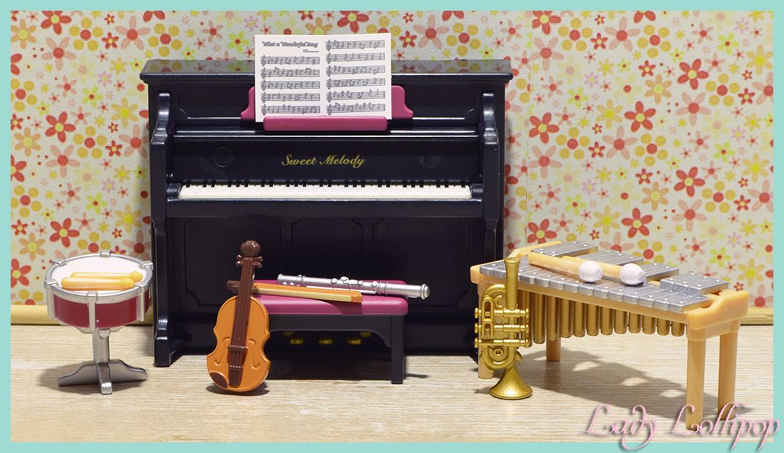 Sylvanian Families School Music set with musical instruments