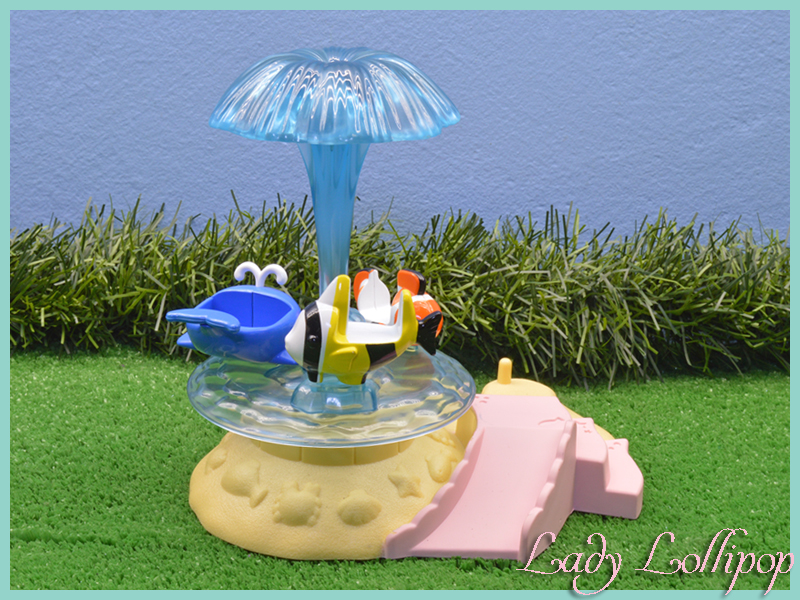 Sylvanian Families Seaside Merry Go Round